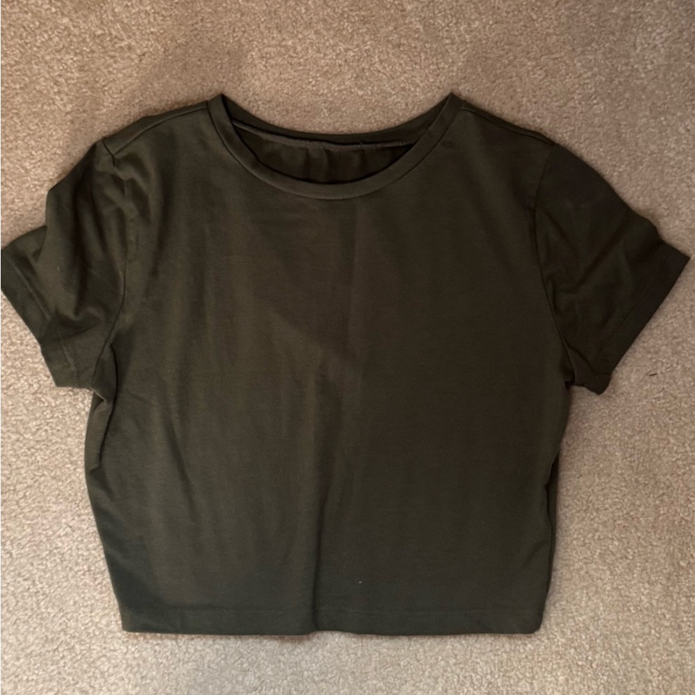 Wild Fable Dark Green Short Sleeve Tee